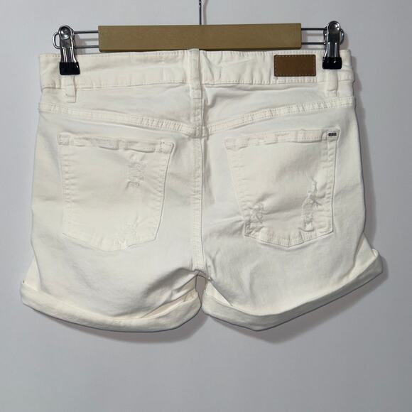 Garage white stretch distressed style Jean shorts juniors size 3 - Picture 2 of 8